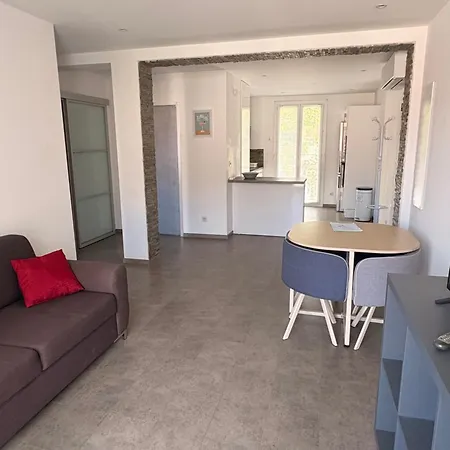 Appartement Joli T3 Dans